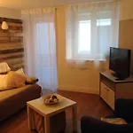 A Dieulouard, 75 M² Avec Parking Apartment Dieulouard