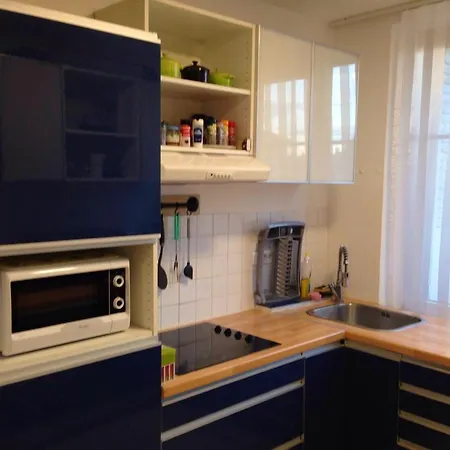 公寓 A Dieulouard, 75 M² Avec Parking *