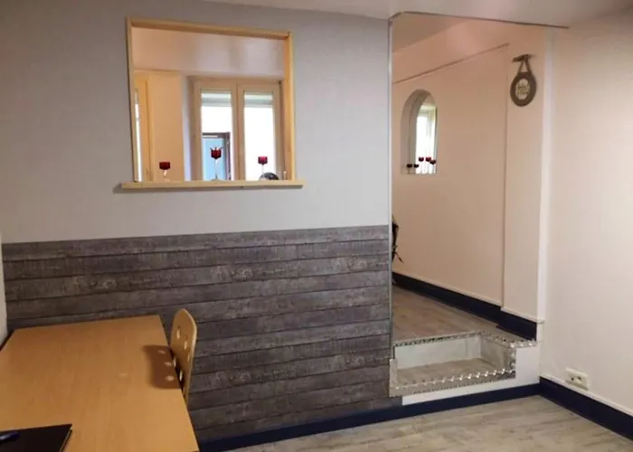 公寓 A Dieulouard, 75 M² Avec Parking